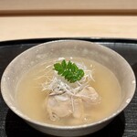 礒田 - 蛤・桑名、ごま豆腐揚げ出し、白髪葱、木の芽