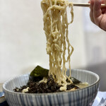 らー麺　Do・Ni・Bo - ビロビロ太麺をリフトUP⤴️