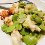 龍口酒家 - 海老と天豆の唐辛子炒め