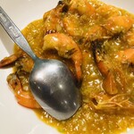 龍口酒家 - 有頭ソフトシュリンプのエビチリ