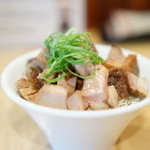 Japanese Soba Noodles 蔦 - チャーシュー飯