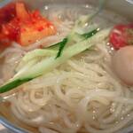 和牛焼肉食べ放題　肉屋の台所 - 〆の冷麺