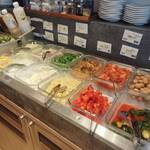 和牛焼肉食べ放題　肉屋の台所 - お惣菜バー