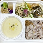 スープとカレー ボンジョルネ - ◯ 真鯛のポワレ　きのこクリームソース（￥1,560）