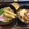 資さんうどん 博多千代店