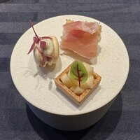 ザ モメンタム バイ ポルシェ - 