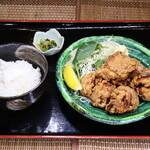 唐揚げ定食