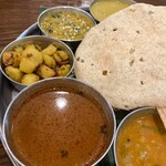 アーンドラ・ダイニング 銀座 - 