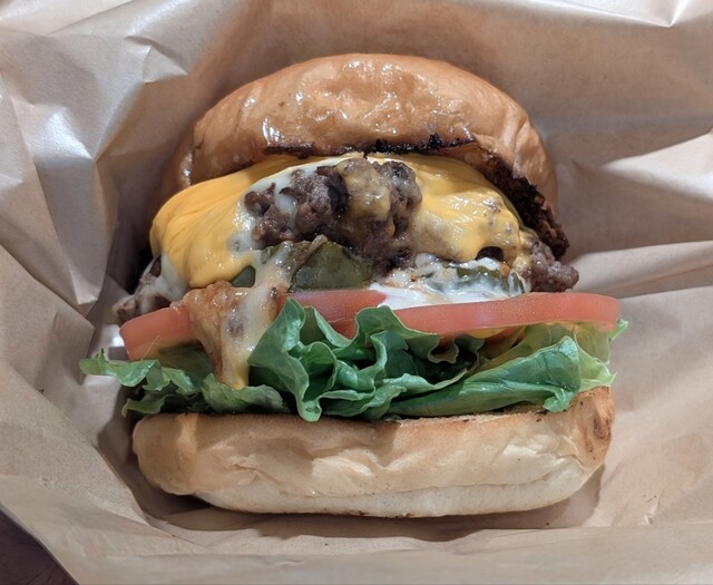 GHOST BURGER （ゴーストバーガー） - 日暮里/ハンバーガー | 食べログ