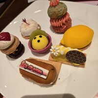 ロビーラウンジ 「マーブルラウンジ」 ヒルトン東京 - 