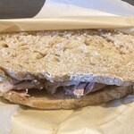 BARU 竹末 - ポルケッタのサンドイッチ(650円)