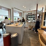 コーヒーロースタリーメグロ - 内観 ③