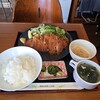 食堂マル