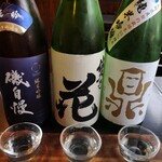 蕎麦 美酒 健肴 佳蕎庵 - 店主おまかせ日本酒３種