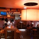 フーターズ - 店内風景