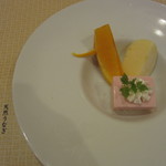 天然うなぎ しま村 - お子様重のデザート。豪華！