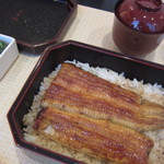 天然うなぎ しま村 - うな重。