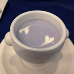 シェ・ムラ - 紫じゃがいものビシソワーズ