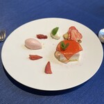 ルアン - リバーファームさん 香取産苺のコンポジション