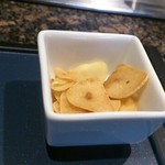 海王 - ニンニクチップ