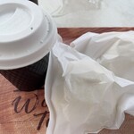 アドベンチャー点心 - コーヒー420円、ぶたまん350円