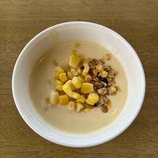 レストラン&バー Larboard_0