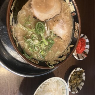 拉麺 王角_0