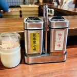 拳ラーメン - どちらも入れても本当に美味しい