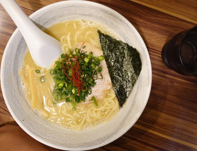 Menya Koharu photo 4