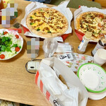 ケンタッキーフライドチキン - テーブルの上が賑やか❤️