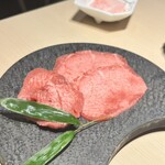 焼肉料理 牛吉日和 - 