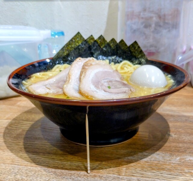 横濱家系ラーメン 前田家 - 苫小牧（ラーメン）の写真
