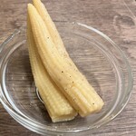 味縁 - ヤングコーンはニンニク効いてます