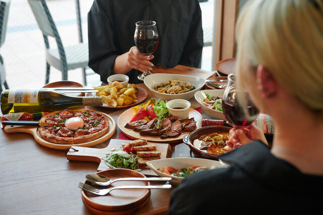 CRAFT BEER&WINE 845 郡山駅前店 - 郡山（居酒屋）の写真