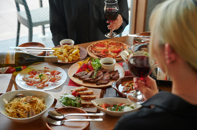 CRAFT BEER&WINE 845 郡山駅前店 - 郡山（居酒屋）の写真