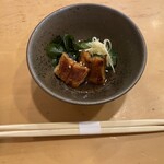 鰻専門店 愛川 - お通し（うざく）330円