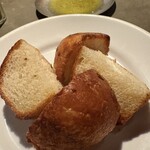 RODEO - フォカッチャ。香りが伝わらないのが残念…焼きたては絶品です！