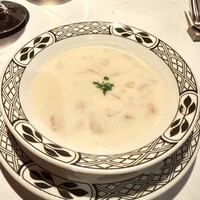 ロウリーズ・ザ・プライムリブ 恵比寿ガーデンプレイス店 - 