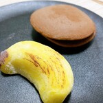 柿安 口福堂 - 料理写真:バナナ大福&生チョコどら焼き