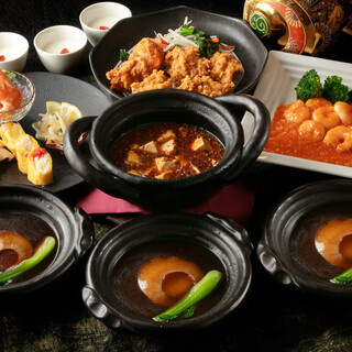 ディナーコース料理は4,980円～個室多数ご用意ございます。