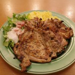 ファイヤーチキン 上野入谷店 - 骨無しパリパリチキンのチキンダブル