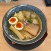 横浜淡麗らぁ麺 川上