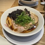 ダシと麺 くじら - 