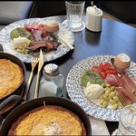 MAISON CLASSIC SALON - 