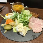 バルハチゴー - 前菜盛り合わせ