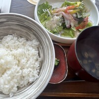 鉄板和食とワイン 萬鉄 - ごはんとしじみ汁おかわりok