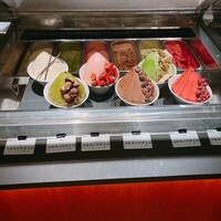 ブッフェアンドカフェ スロープサイドダイナー ザクロ - 