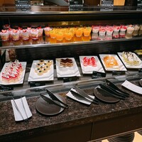 ブッフェアンドカフェ スロープサイドダイナー ザクロ - 