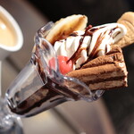 サンマルクカフェ - 料理写真:チョコケーキとバナナのチョコレートパフェ。