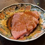 炭焼ホルモン えいた - カルビ